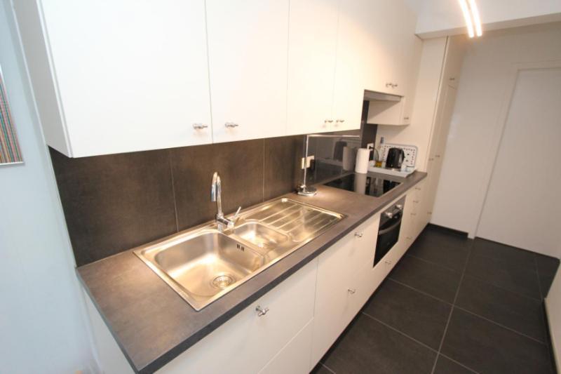Lichtrijk En Comfortabel Hoekappartement Met Gratis Parking En Zeer Centraal Gelegen - Comme Chez Soi Oostende Eksteriør bilde